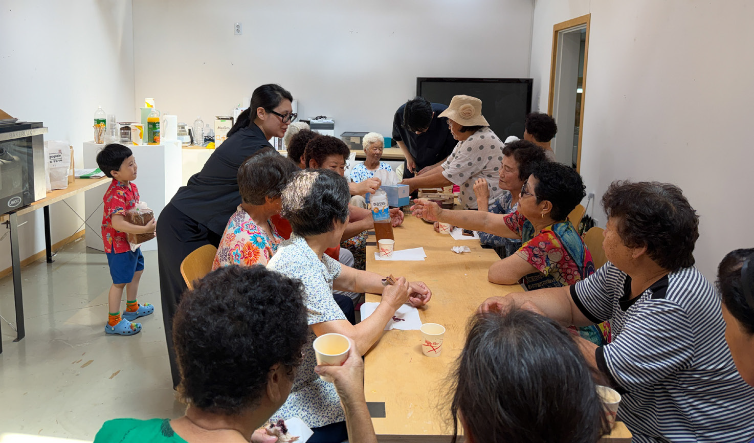 Bread Whispers: A Study of Wheat — sharing bread with the elders of Obin-ri